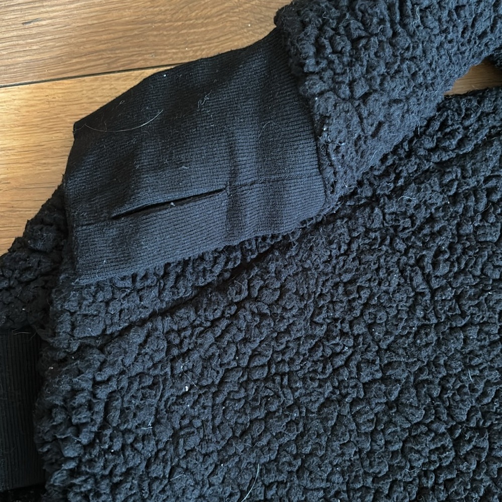 Black Mny Performance Plush Pullover - Large - image 4